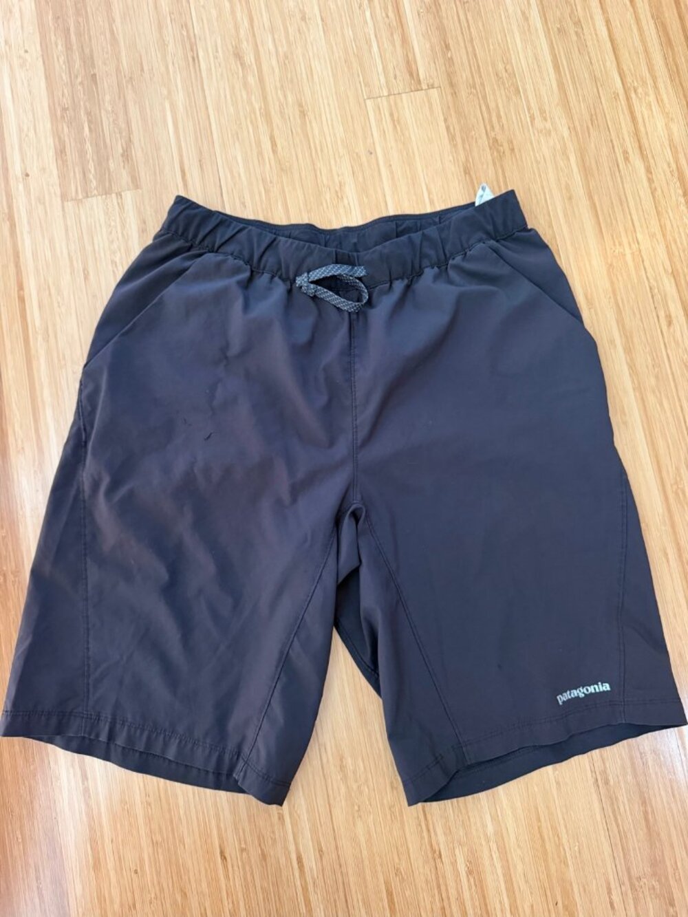 Patagonia Men's Black Nine Trails Shorts 8 In Size M Drawstring Athletic